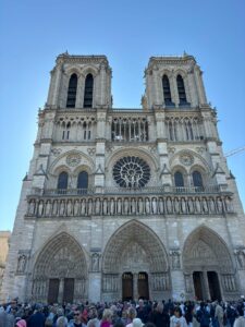 Pèlerinage Notre Dame de Paris avec le diocèse.