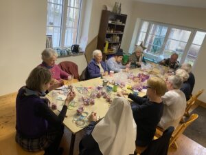 Emballage des oeufs en chocolat